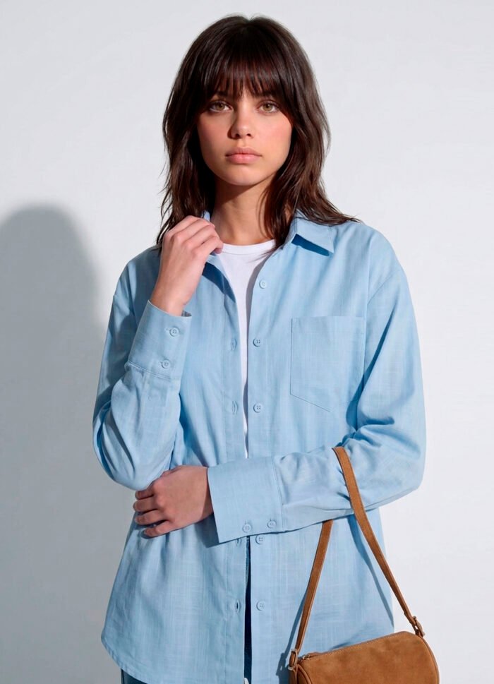 Camisa Azul Clara Feminina em Cambraia de Algodão Puro Sob - Imagem 4