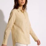 Camisa Bege Feminina em Cambraia de Algodão Puro Sob
